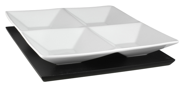 Servierplatte mit vier Schalen aus weiße