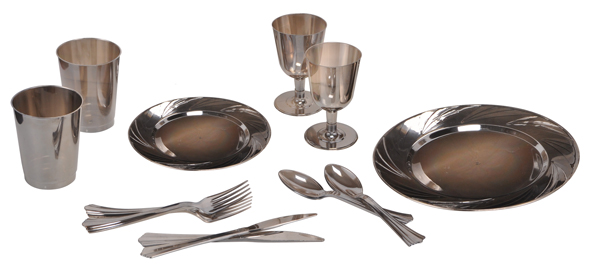 Plastik-Geschirr bestehend aus 5 Sets