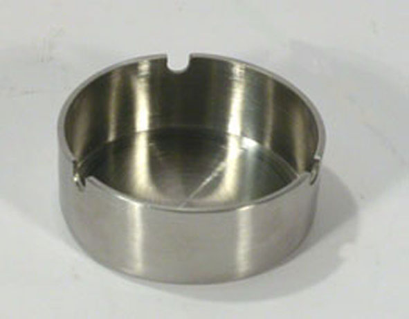 Aschenbecher aus Edelstahl in matter