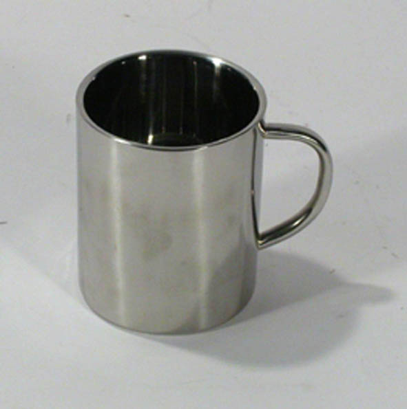 Kaffeebecher aus politerem Edelstahl