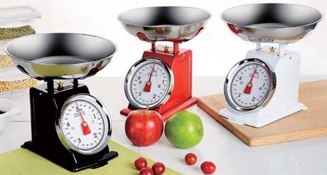 Küchenwaage aus Metall