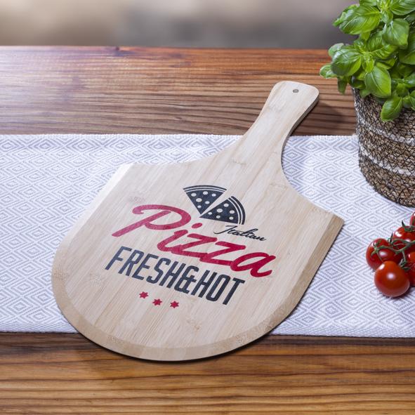 Pizzabrett aus Bambus