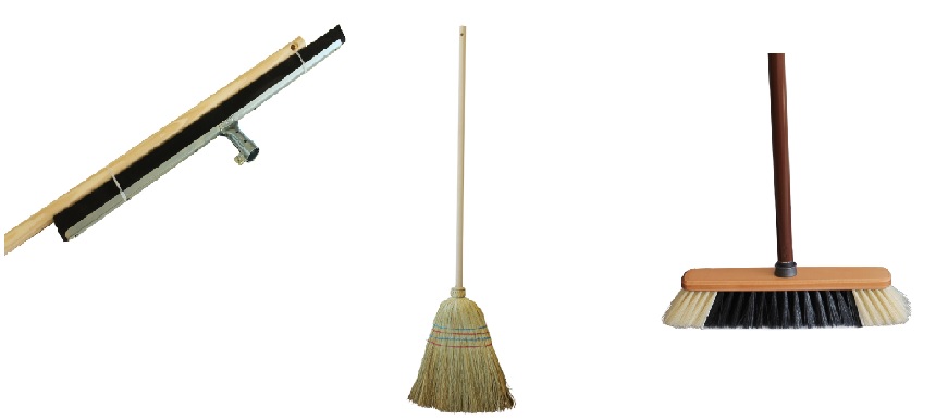 Besen und Wasserschieber im Display