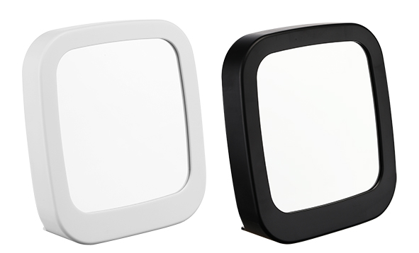 Badezimmerspiegel aus Kunststoff