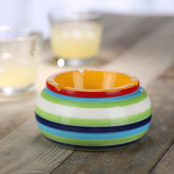 Sturmaschenbecher aus Keramik