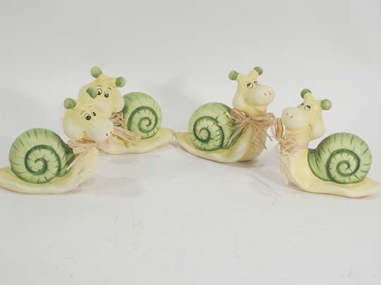 Gelbe Schnecke mit Haus