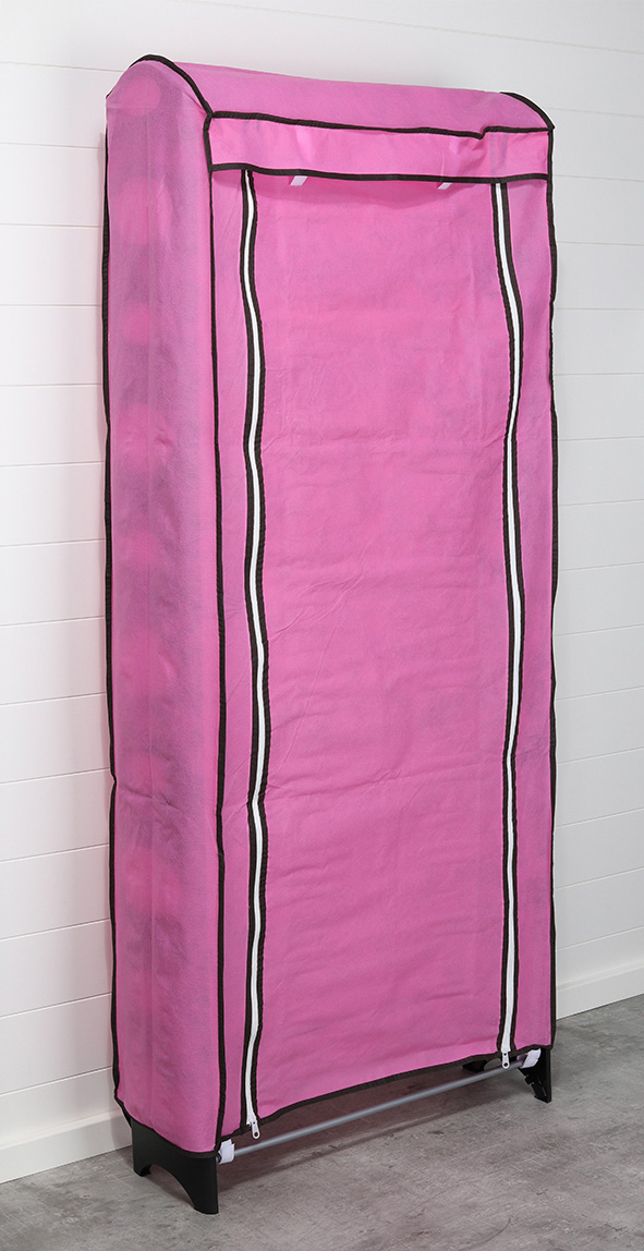 Stapelbares Schuhregal mit pinker Hülle