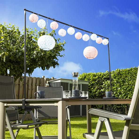 Tischdekogestell mit Klemmen