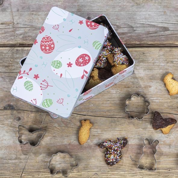Keksdose mit Ausstechformen