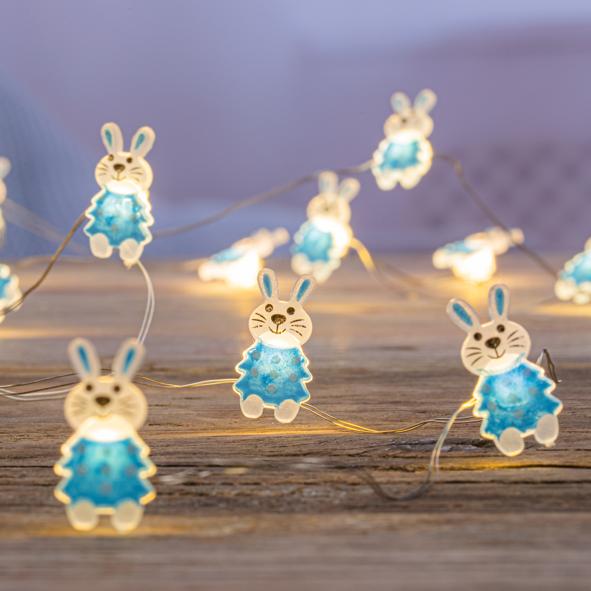 Osterlichterkette mit Hasen