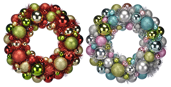 Dekorativer Kranz aus Christbaumkugeln