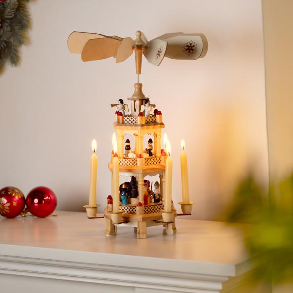 Weihnachtspyramide aus Holz