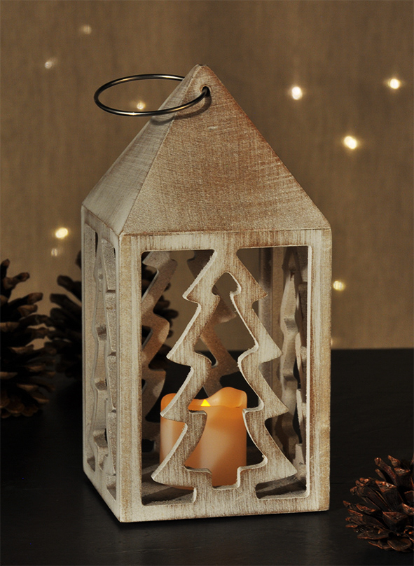 Holzlaterne mit LED-Kerze
