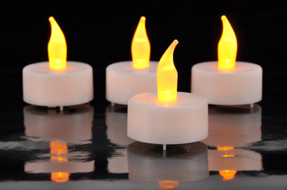 4er Set LED-Teelichte, weiß