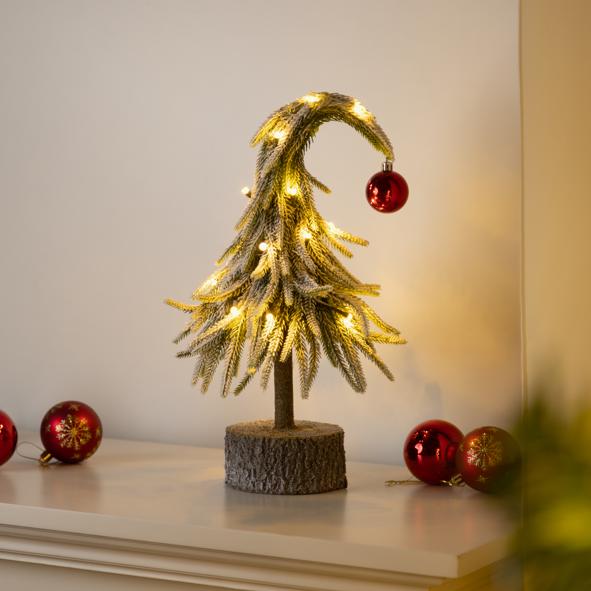 Deko Weihnachtsbaum mit Kugel