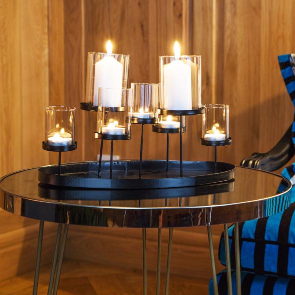 Kerzenhalter für sieben Kerzen