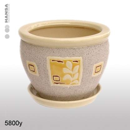 Blumenkübel mit Untersetzer