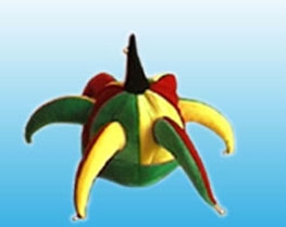 Karnevalhut aus Samt in bunten Farben