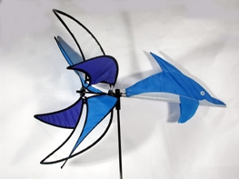 Windrad in Delphin-Form, Farben: blau /
