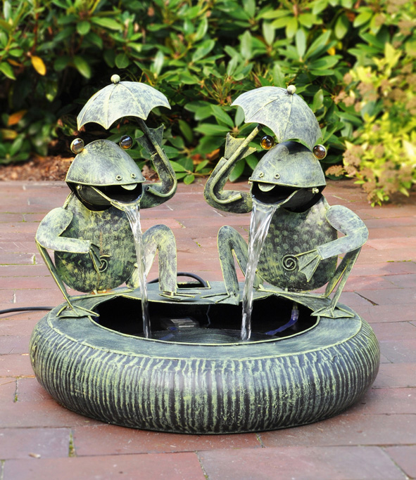 Metallbrunnen 2 Frösche