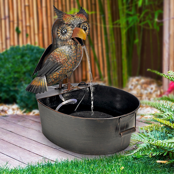 Metallbrunnen Eule