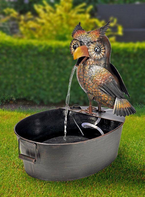 Metallbrunnen Eule