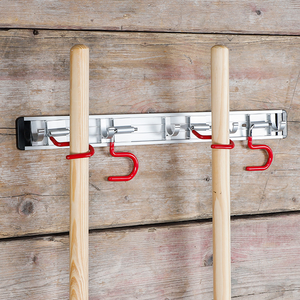 Geräteleiste mit 4 Haken