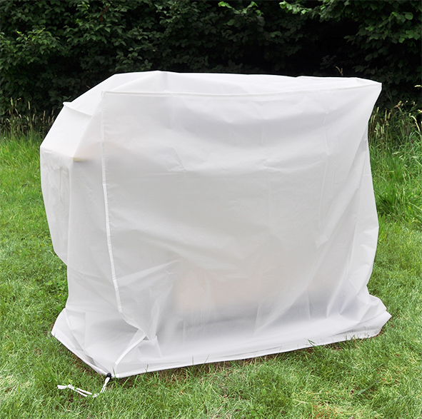 Grillabdeckplane aus Kunststoff