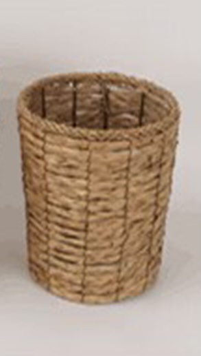 Pflanztopf aus Gras gewebt