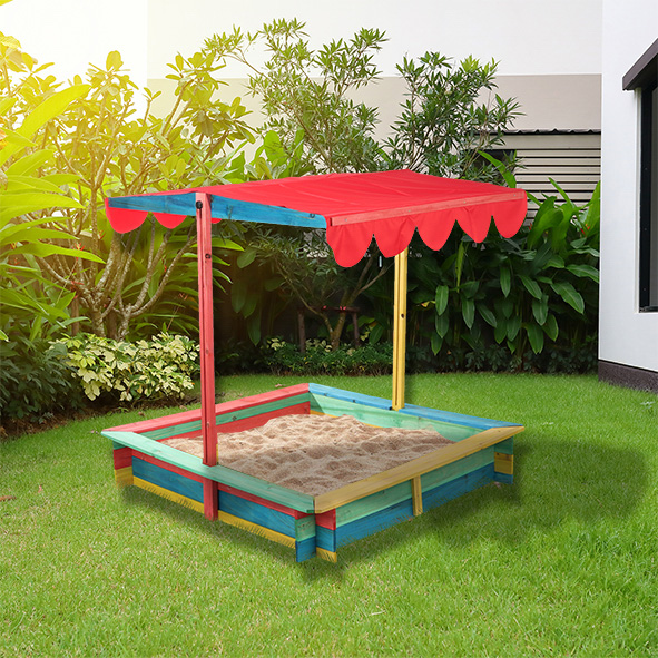 Sandkasten mit Überdachung