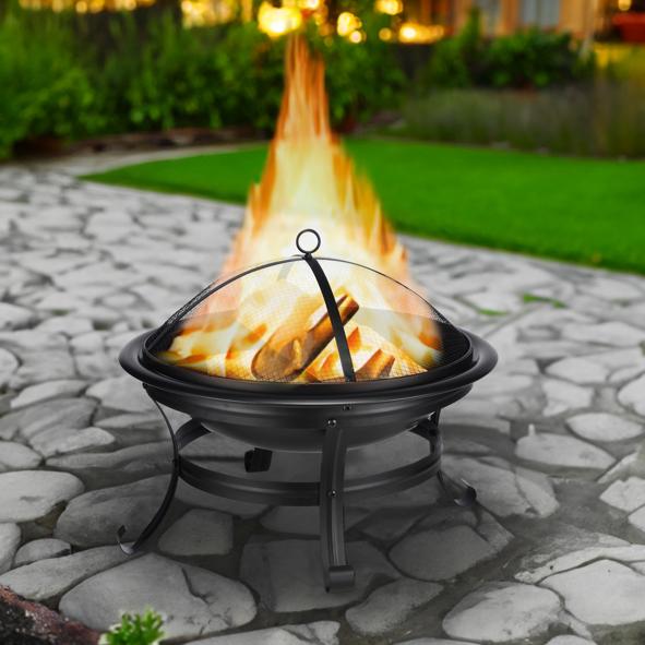 Feuerstelle aus Stahl, mit Funkenschutz