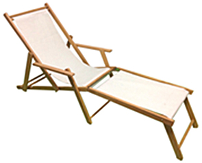Liegestuhl aus Holz mit Baumwollbezug