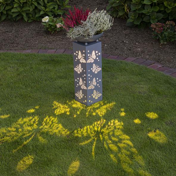 Dekosäule mit Blumenschale