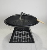 Feuerstelle mit Podest