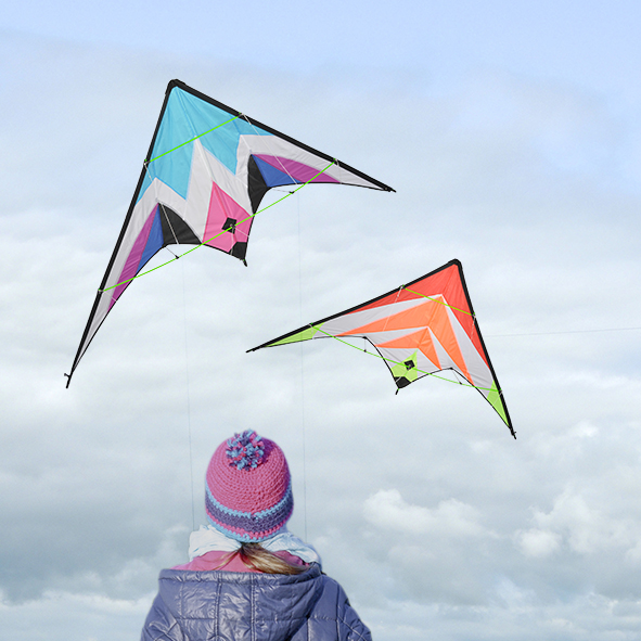 Sportlenkdrachen in 2 verschiedenen