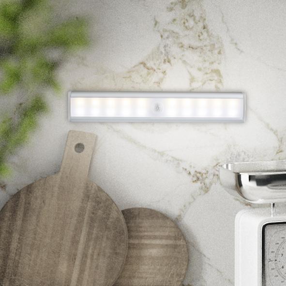 LED Unterbauleuchte mit USB-Anschluss