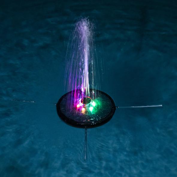 Solar Brunnen mit 6 integrierten LED Lichtern