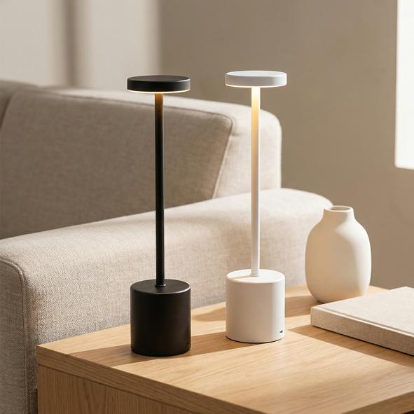 Tischlampe aus Metall, ca. 34cm