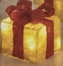 LED Geschenkbox  – ca. 10 x 10 x 12 cm 