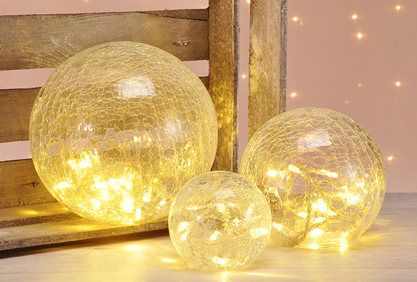 Glaskugeln 3er Set mit 60 LED