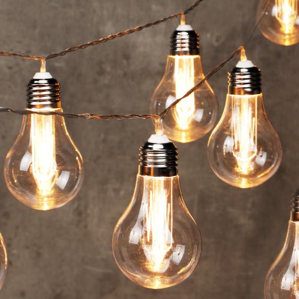 LED Lichterkette "Glühbirne"