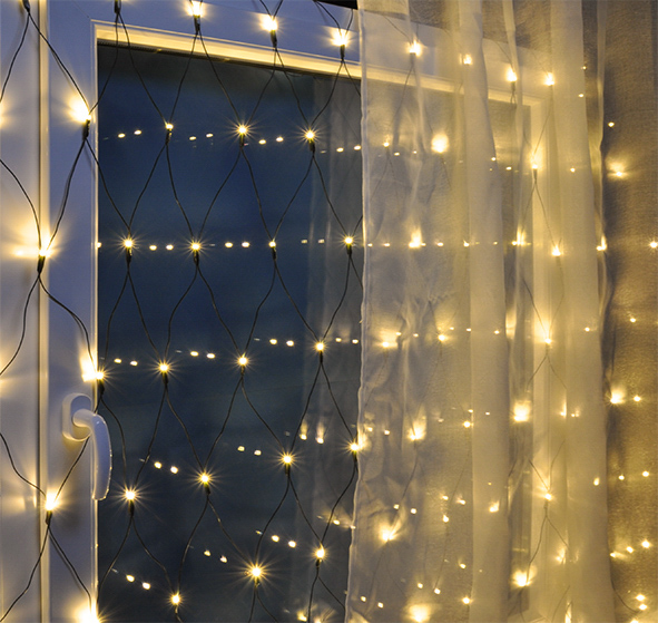 Lichternetz mit 160 warm weißen LEDs