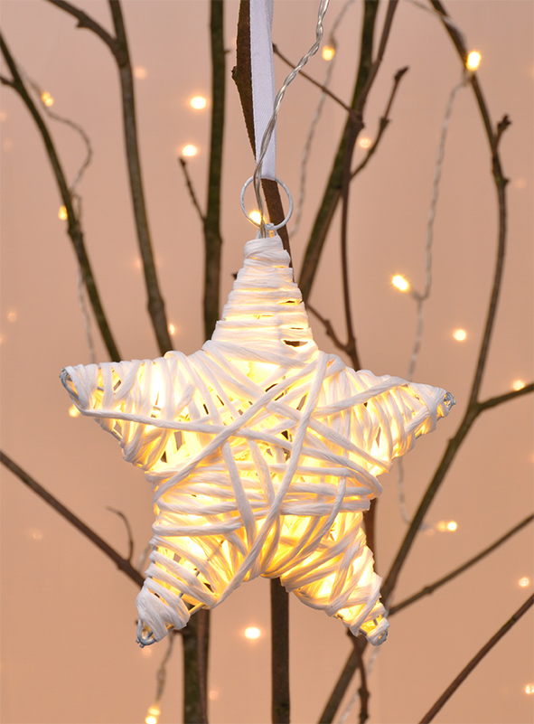 Dekorativer Stern in "Rattan-Optik"