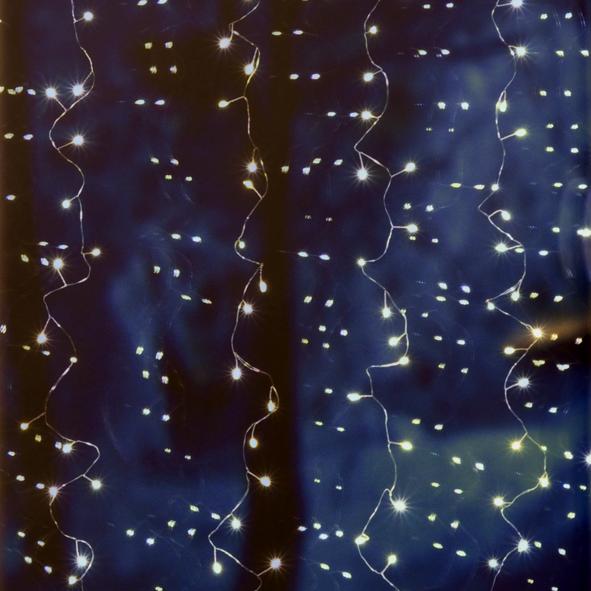 Lichtervorhang mit 240 warm weiße LEDs