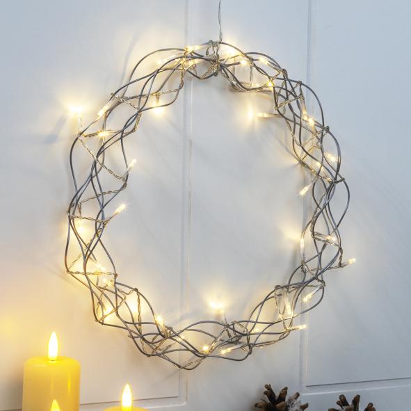 Metall Kranz mit 40 LEDs