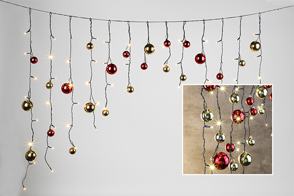 LED Batterie Lichterkette 70 LED's mit 30 Kugeln