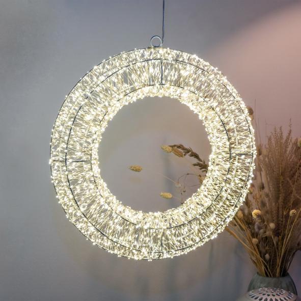 Deko Leuchtkranz mit 1500 warm weißen LEDs