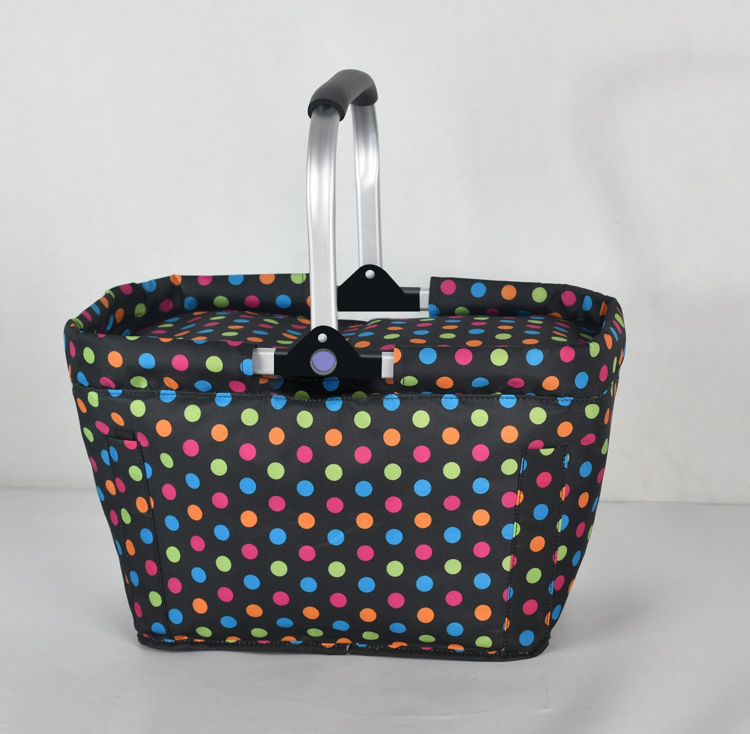 Einkaufskorb mit Einkaufschip-Halter, gepunktet