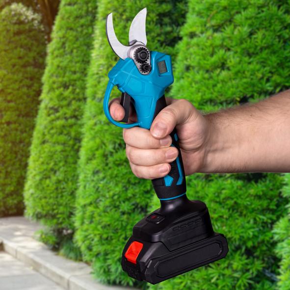 Akku Astschere mit Schleifstein