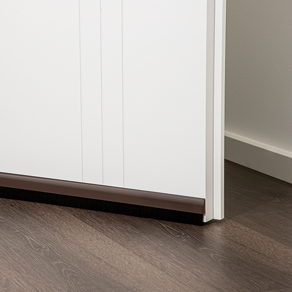 Türleiste aus Aluminium mit Bürste 2fach sortiert